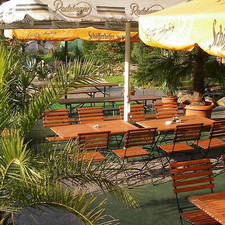 Werners Landgasthaus Lieskau Εξωτερικό φωτογραφία