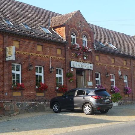 Werners Landgasthaus Lieskau Εξωτερικό φωτογραφία